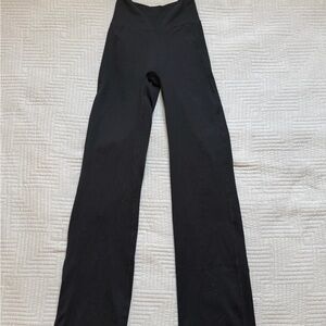 Bombshell Sportswear Black Leggings size S